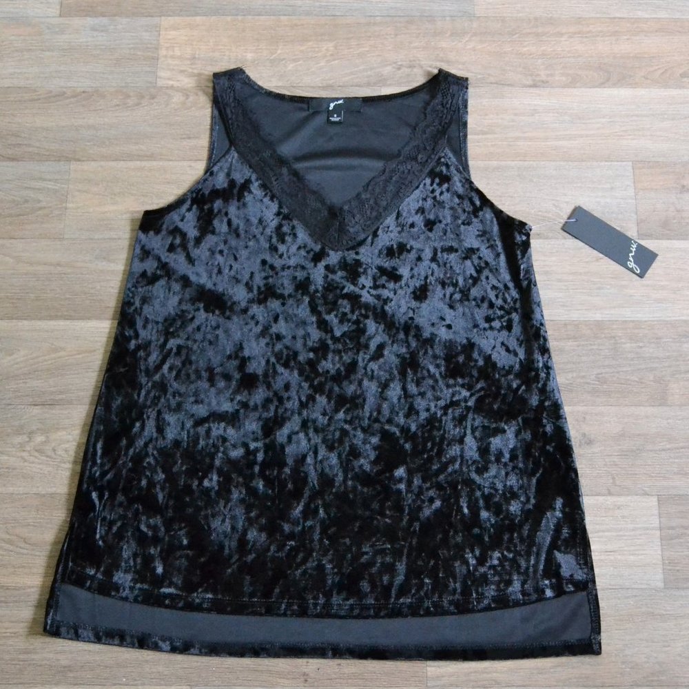 NWT GNW Crushed Velvet Black Lace Trim Camisole Top Size Small